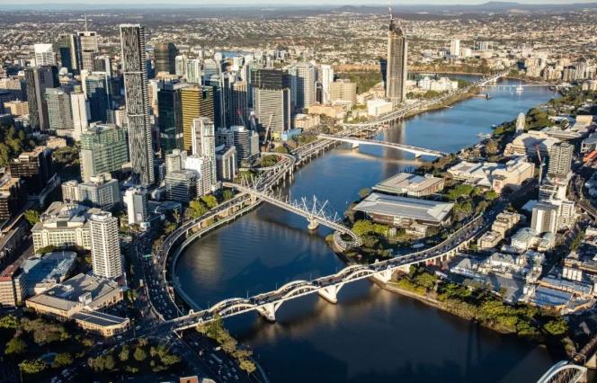 外国投资者强势回归，澳洲公寓和商业地产成为主战场