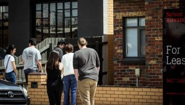  近11万墨尔本家庭面临住房压力