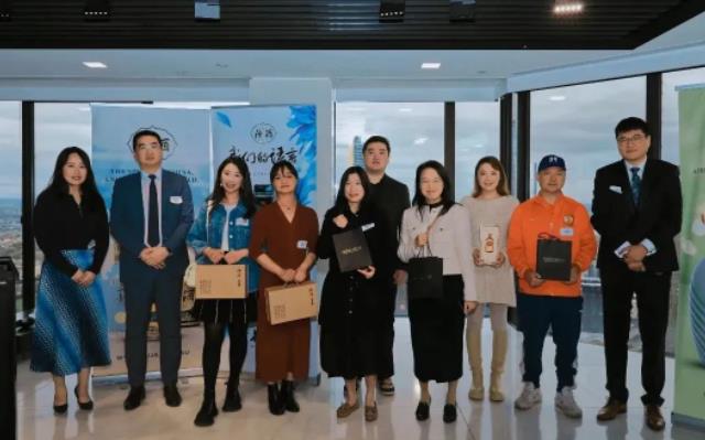 【公司·新闻】JINDING，为铿锵玫瑰喝彩！